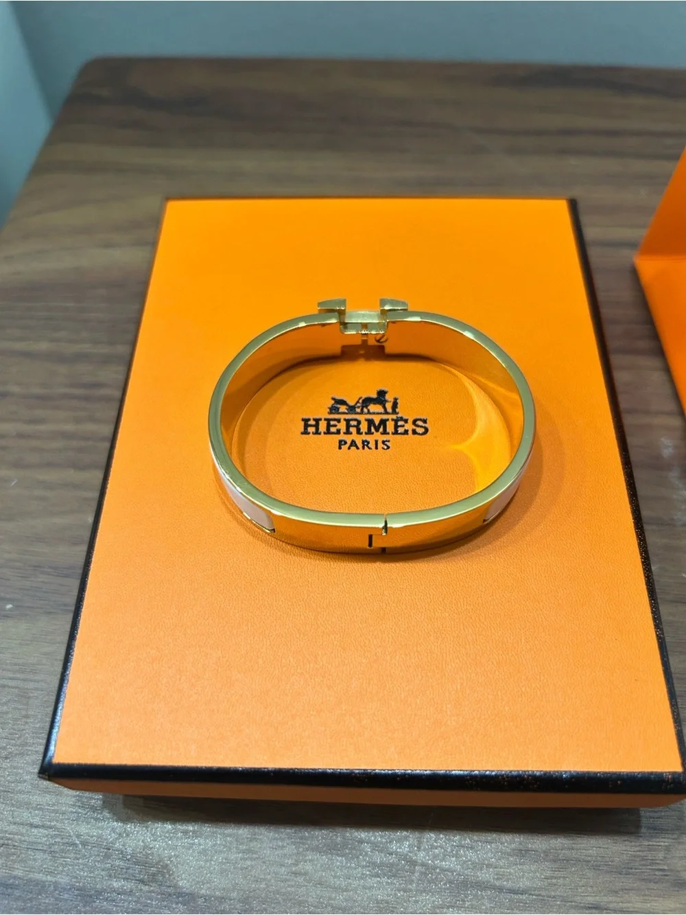Hermes White And Gold Clic H Bracelet
